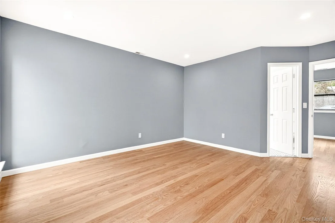 Photo of 14 Bridle Path Road