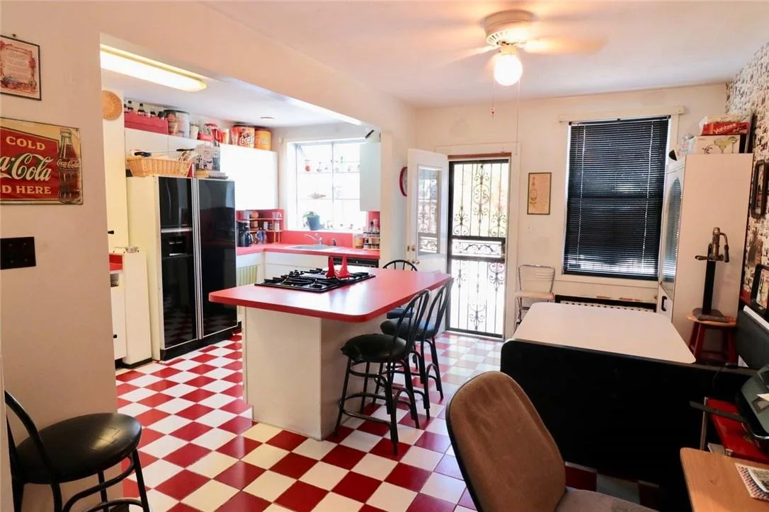 Photo of 3236 Corsa Avenue