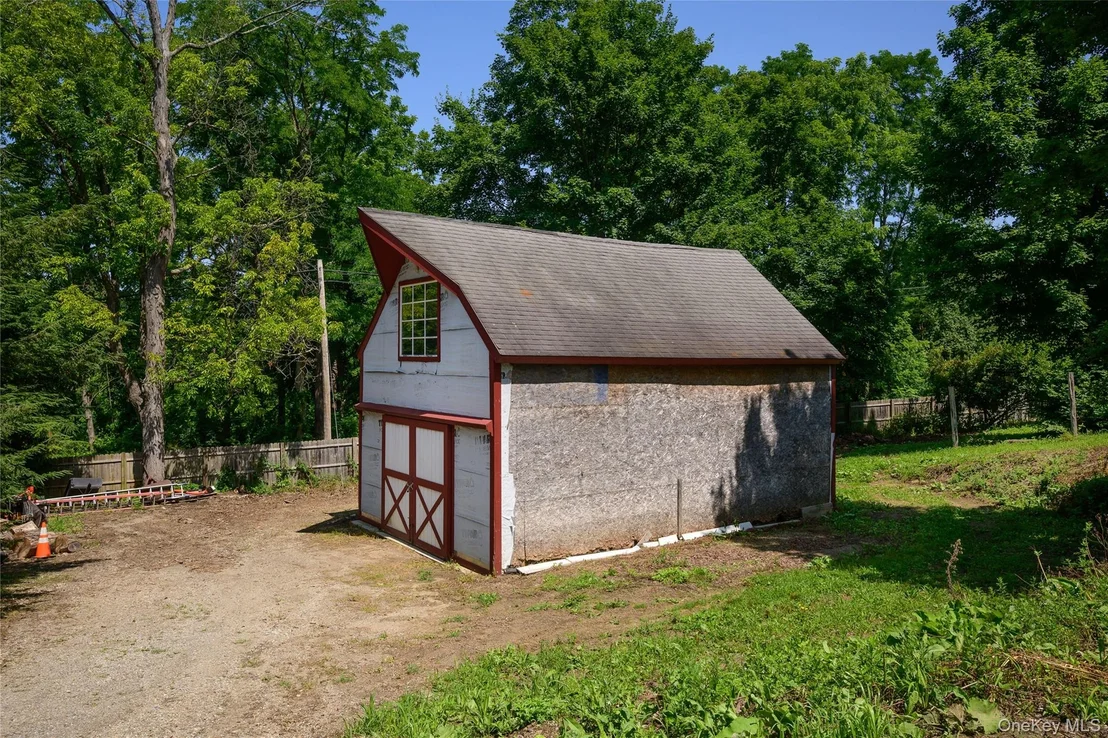 Photo of 35 Benton Road