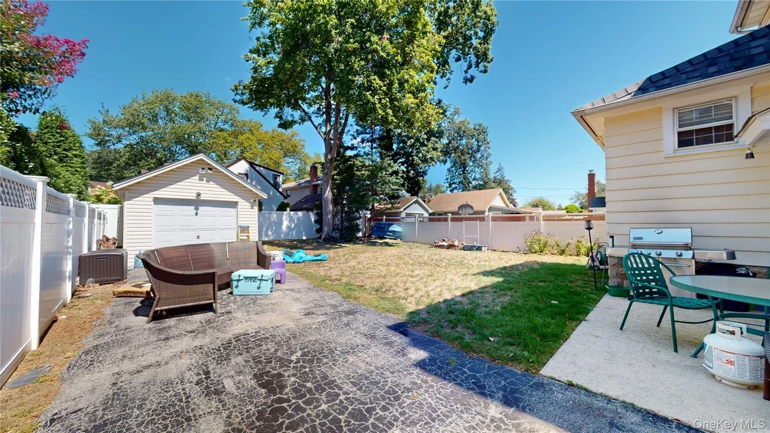 Photo of 67 Burtis Street
