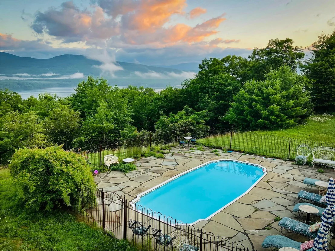 Photo of 169 Baker Road