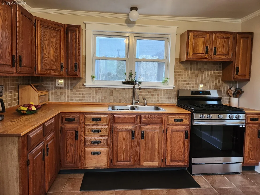 Photo of 39 W Pine Road