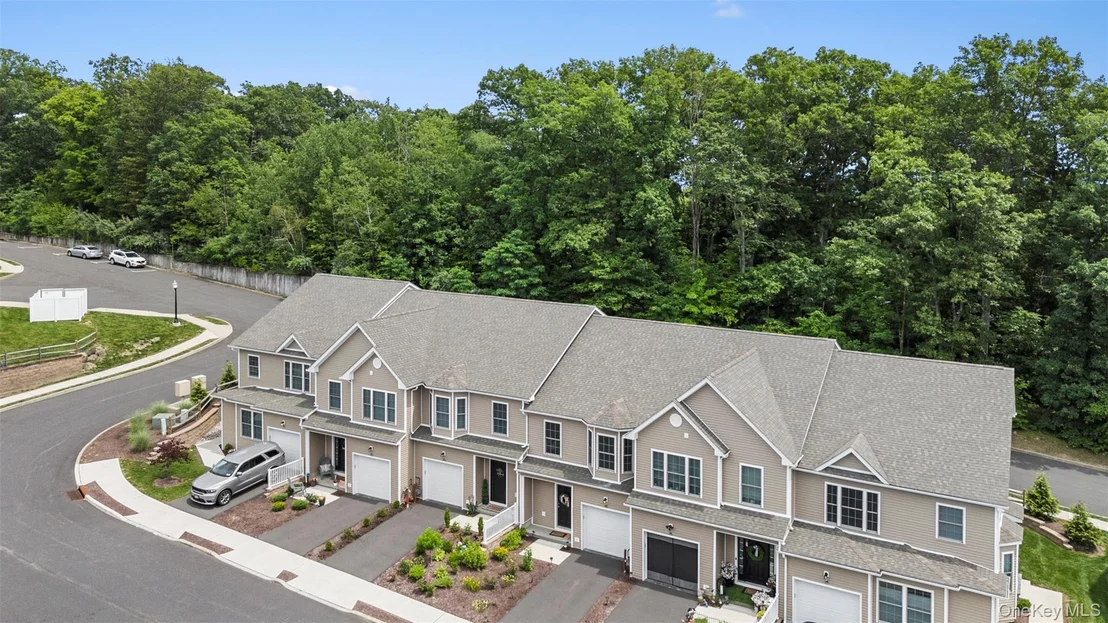 Photo of 28 Pinto Road W
