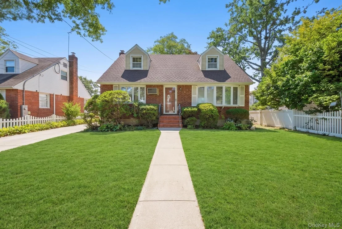 Photo of 88 Meyer Avenue
