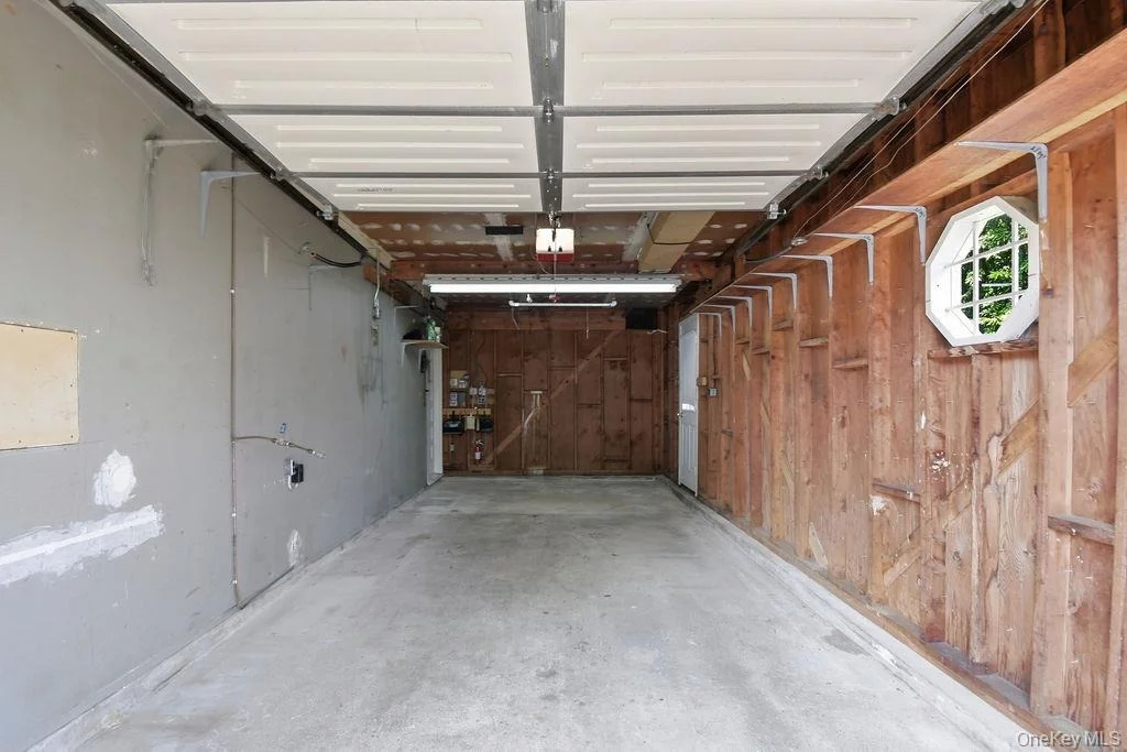 Photo of 6 Budenos Drive