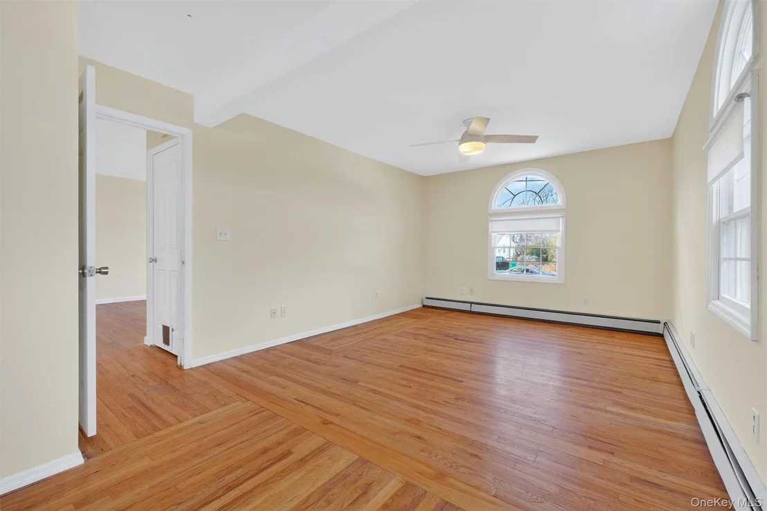 Photo of 19 Cayuga Drive