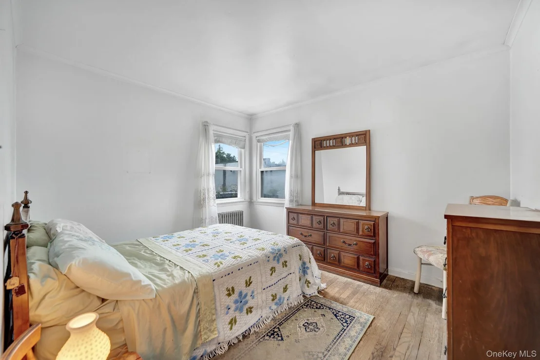Photo of 6 Lippold Street