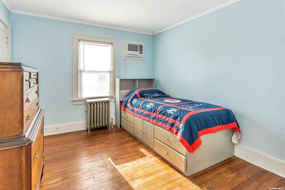 Photo of 72 Wilson Avenue