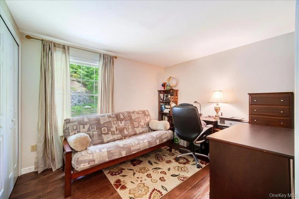 Photo of 553 Lake Road