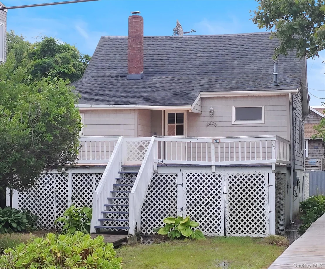 Photo of 54 Oak Beach Road