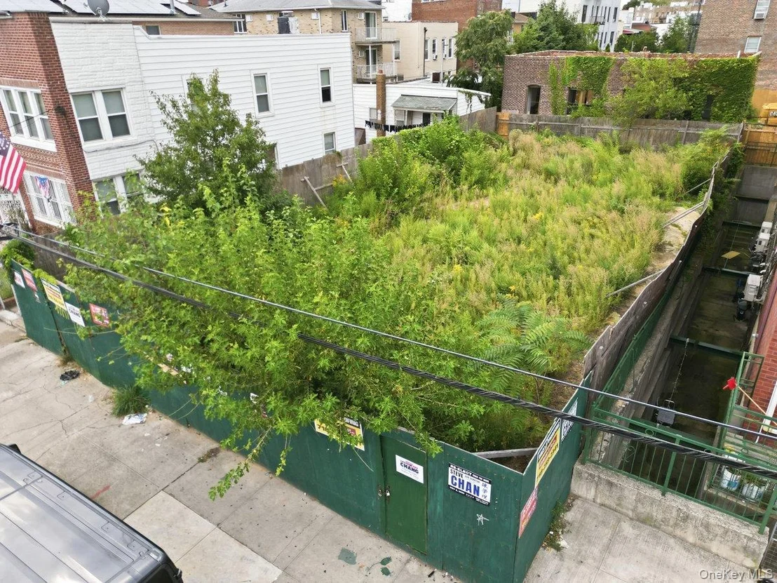 Photo of 6710 15th Avenue