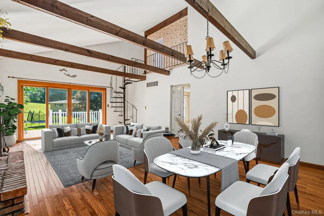 Photo of 13 Riverview Circle
