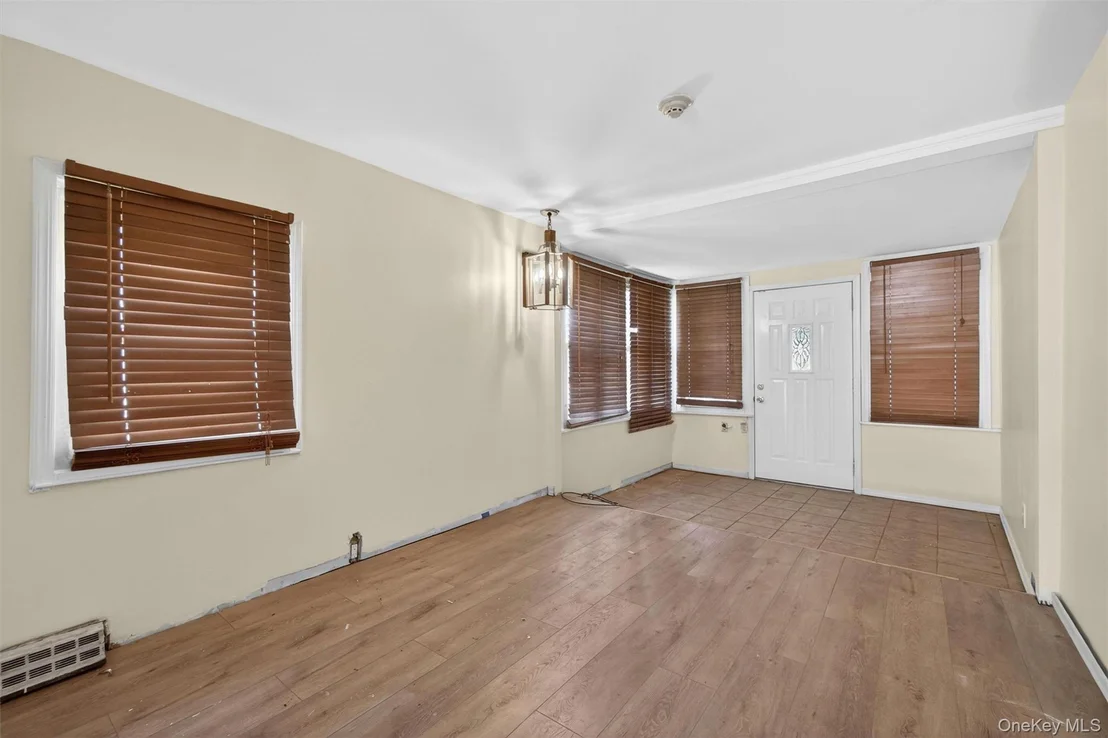 Photo of 500 Pershing Boulevard