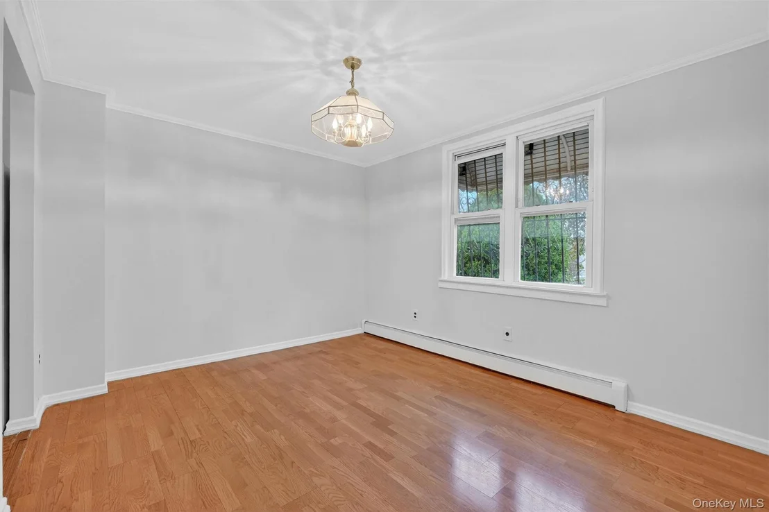 Photo of 1042 Fox Street