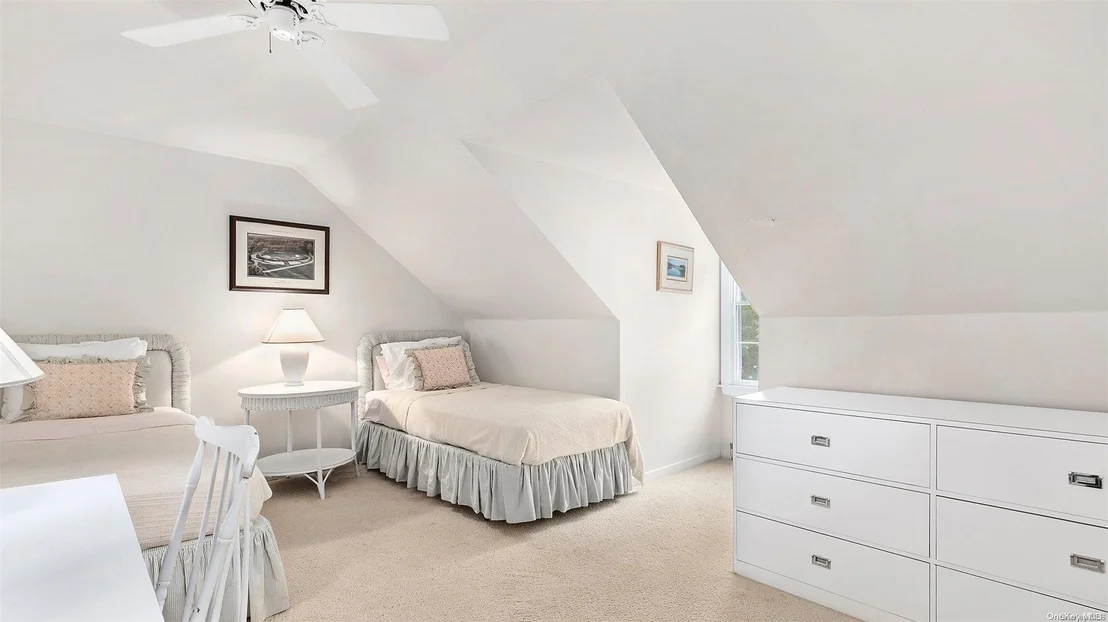 Photo of 83 Beach Road