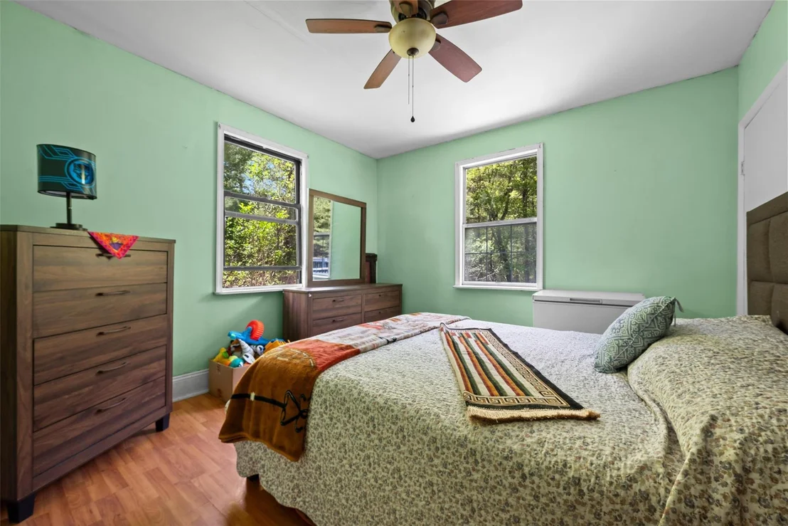 Photo of 62 Stefanyk Road