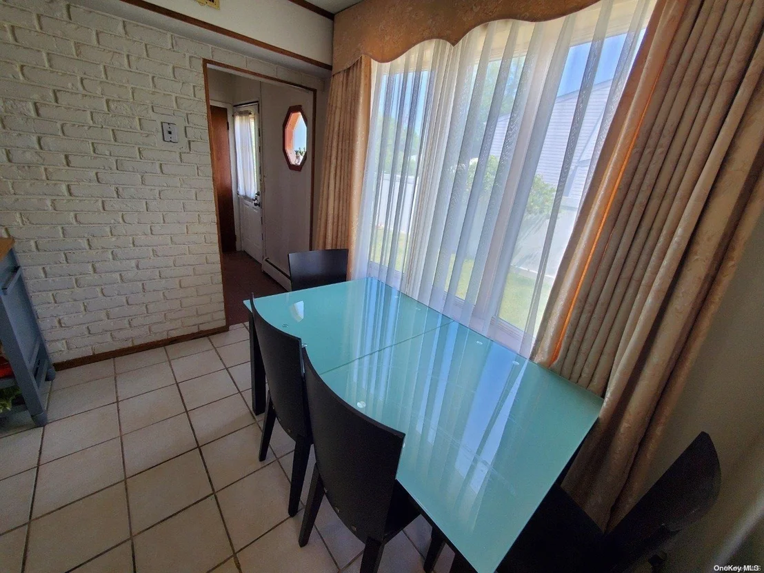 Photo of 9 Sandra Drive