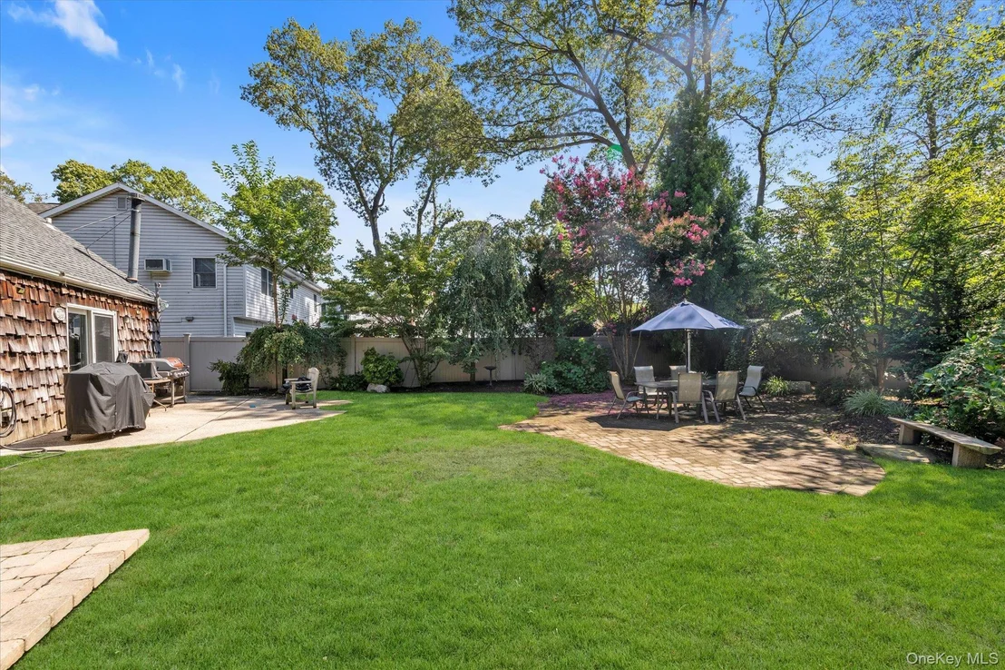 Photo of 1630 Temple Drive