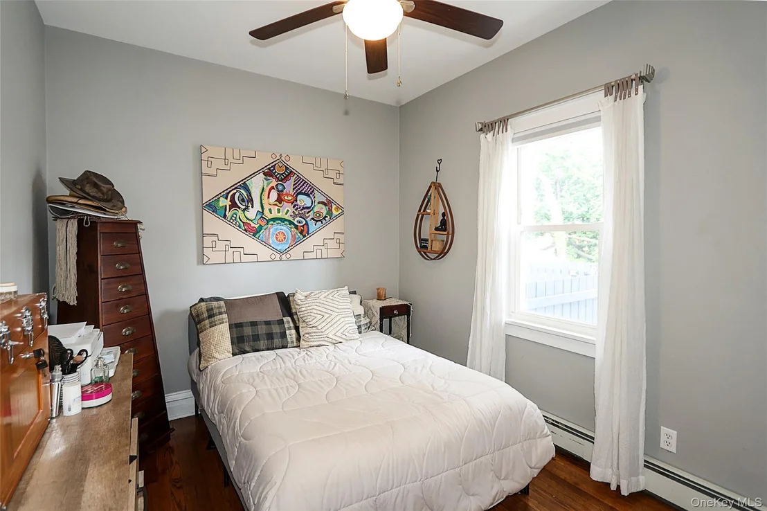 Photo of 8 Dumond Place