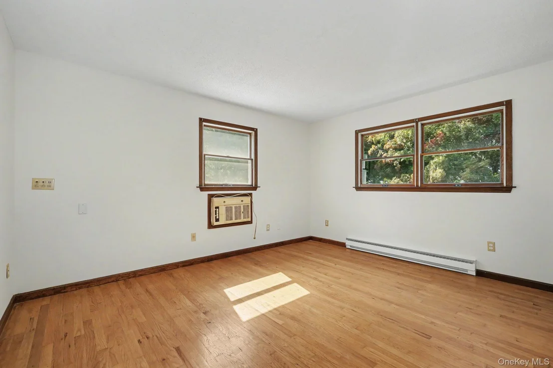 Photo of 214 Starr Ridge Road
