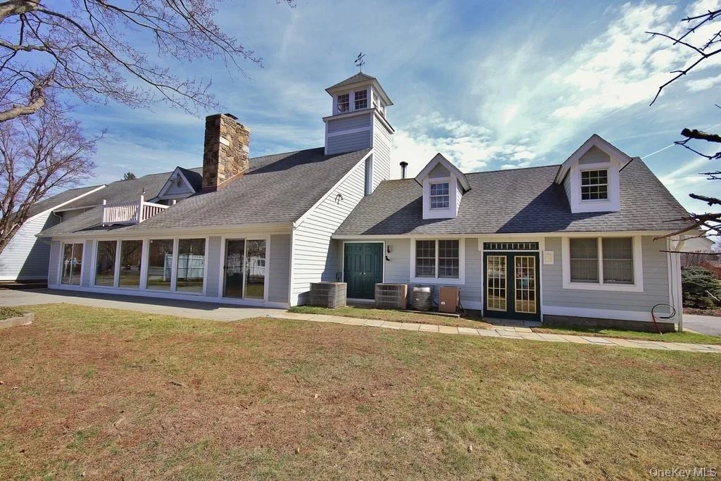 Photo of 5 Old Field Circle