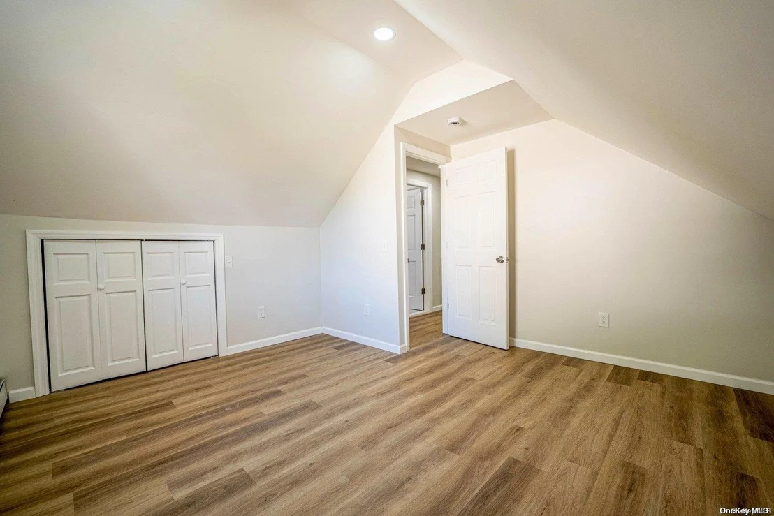 Photo of 19 Cedar Ridge Drive