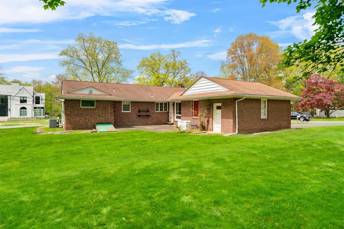Photo of 21 Sutin Place