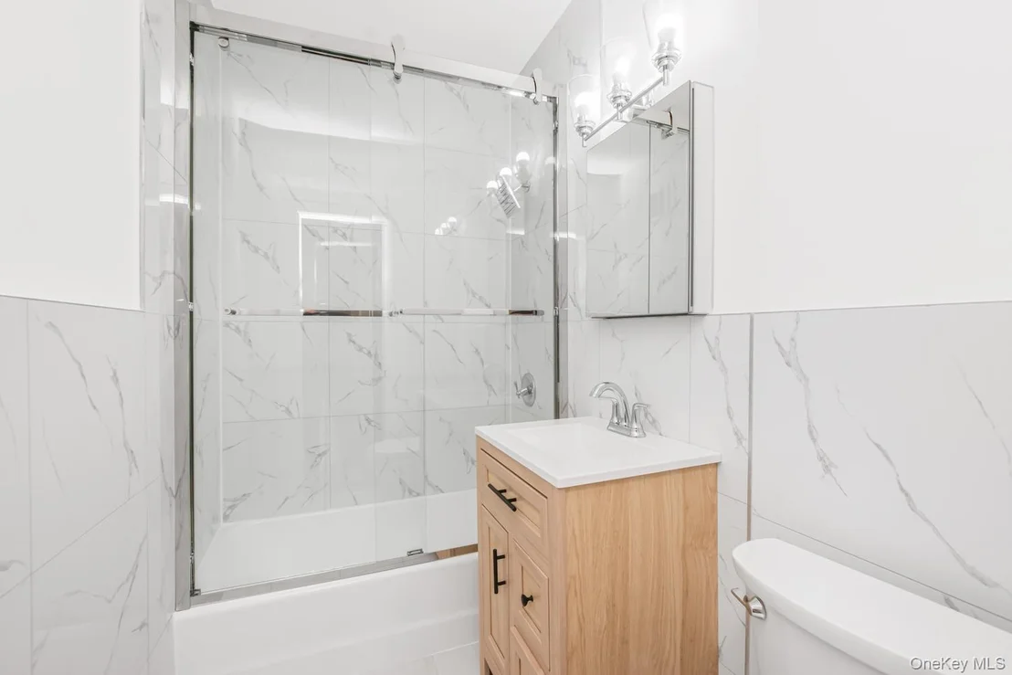 Photo of 427 Taylor Avenue