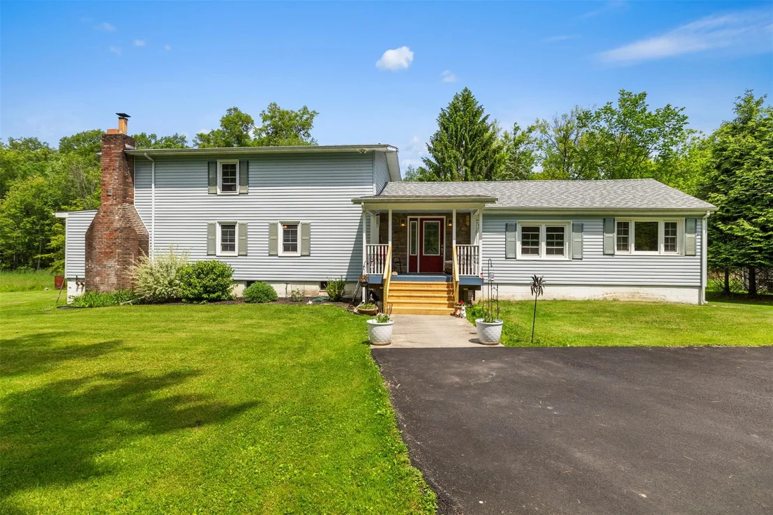 Photo of 2410 Bruynswick Road