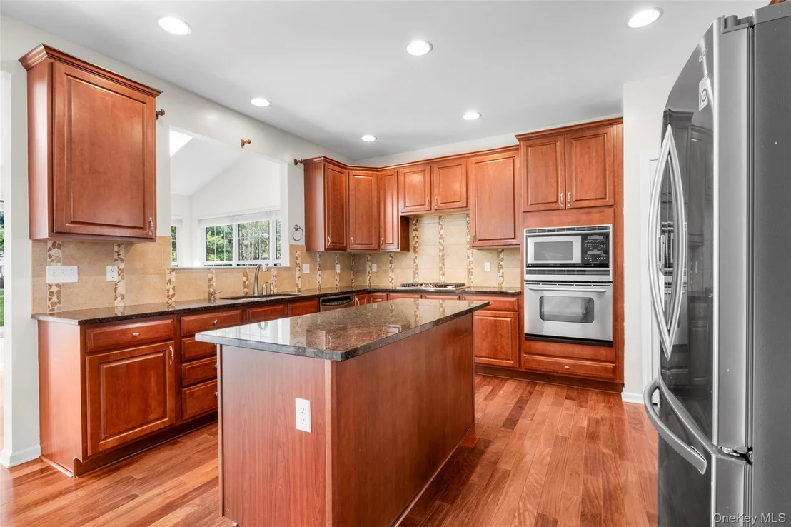 Photo of 411 Vassar Place