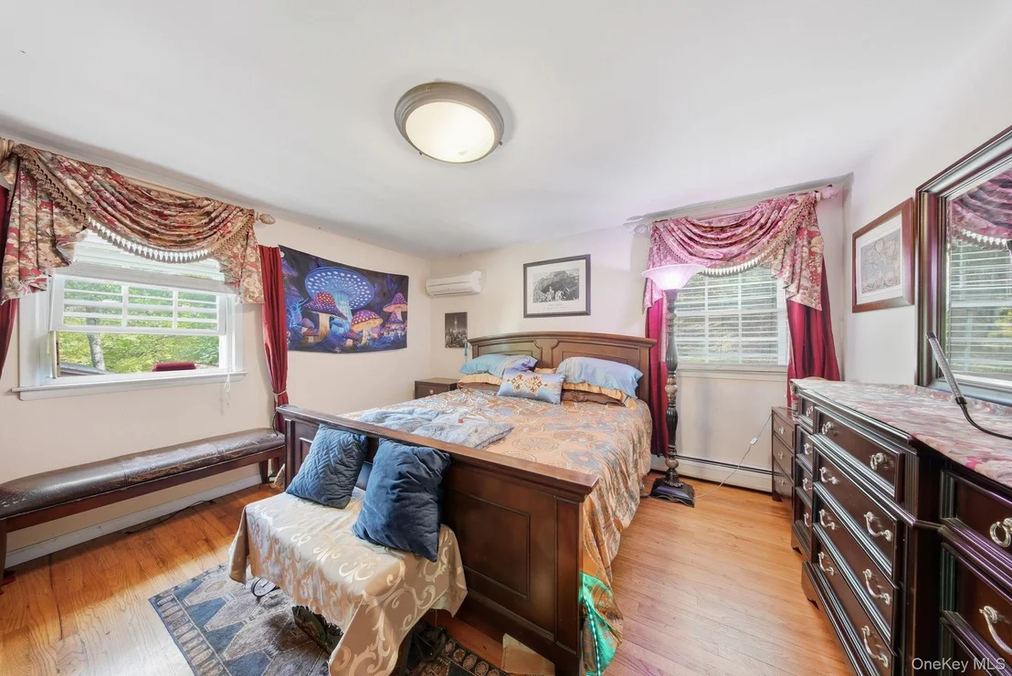 Photo of 7 Dussenbury Drive