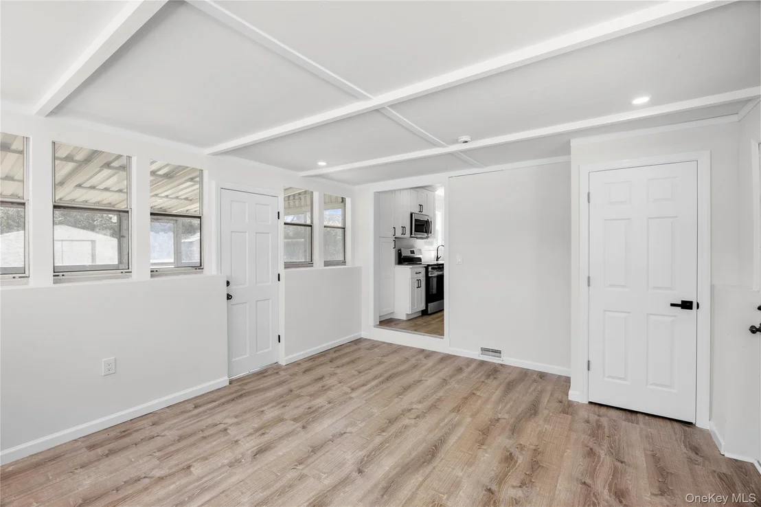 Photo of 32 Flintlock Drive