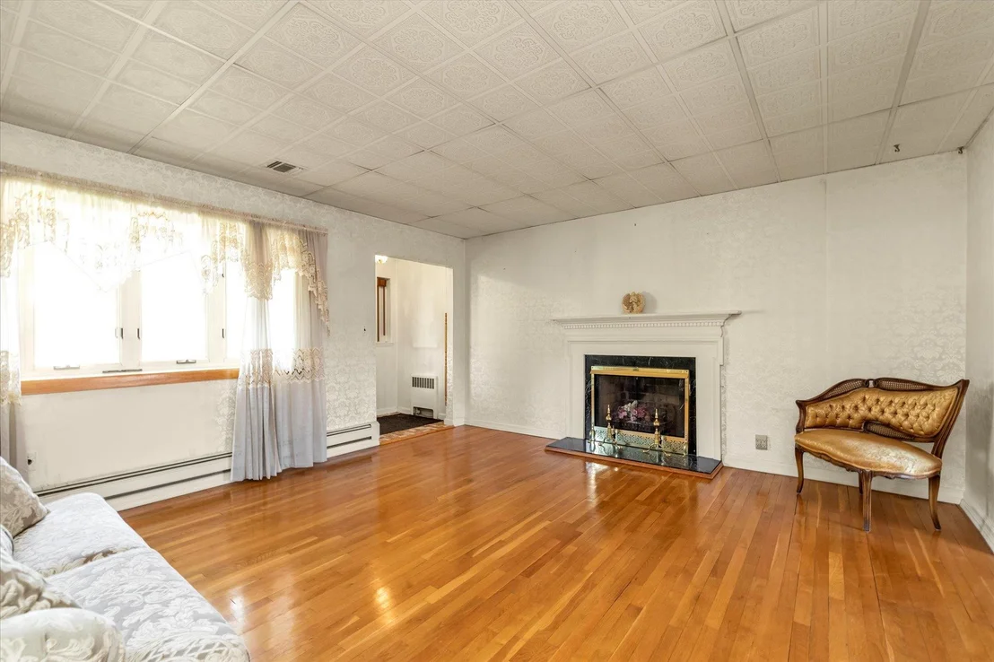 Photo of 12 Crowell Place