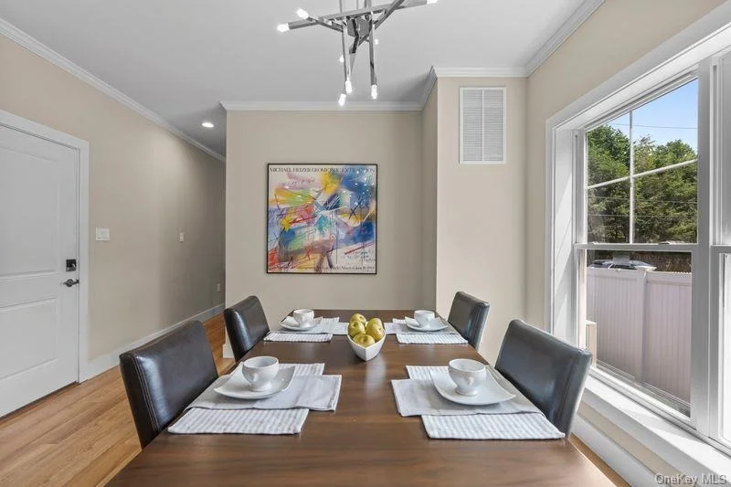 Photo of 105 Valley Road