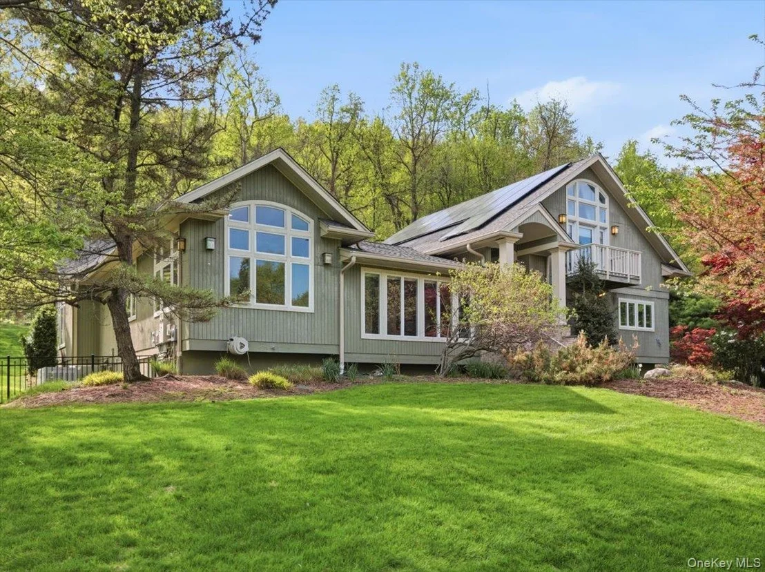 Photo of 608 Palmer Drive