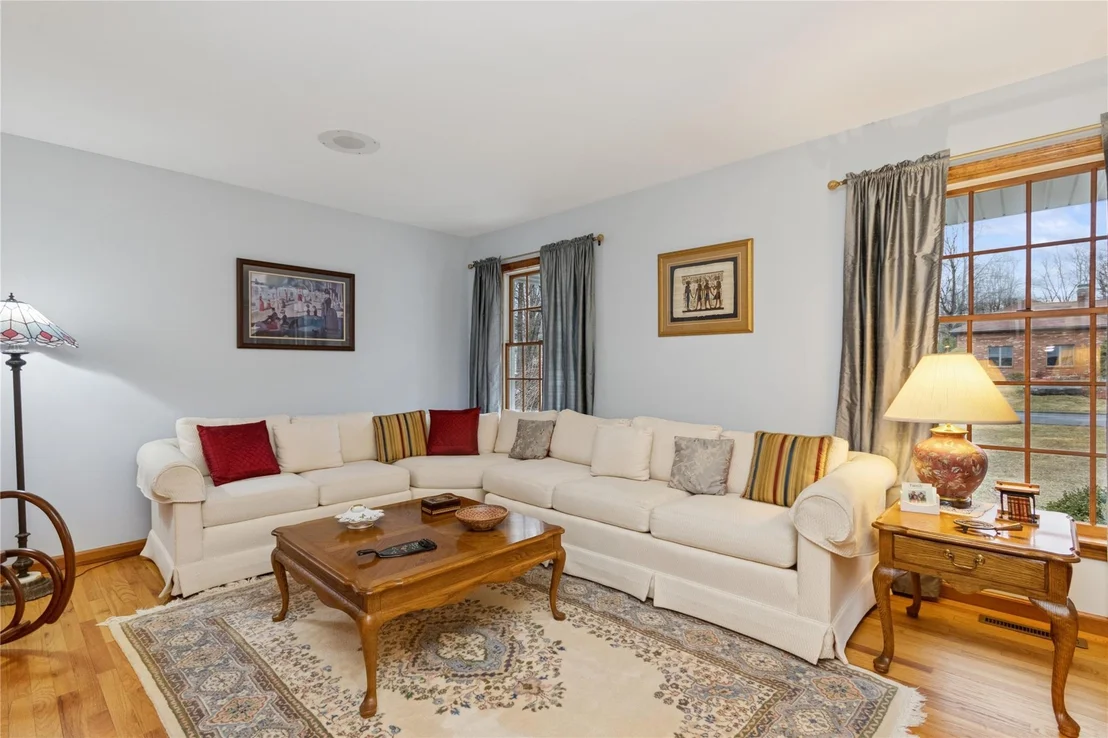 Photo of 1 Loren Drive