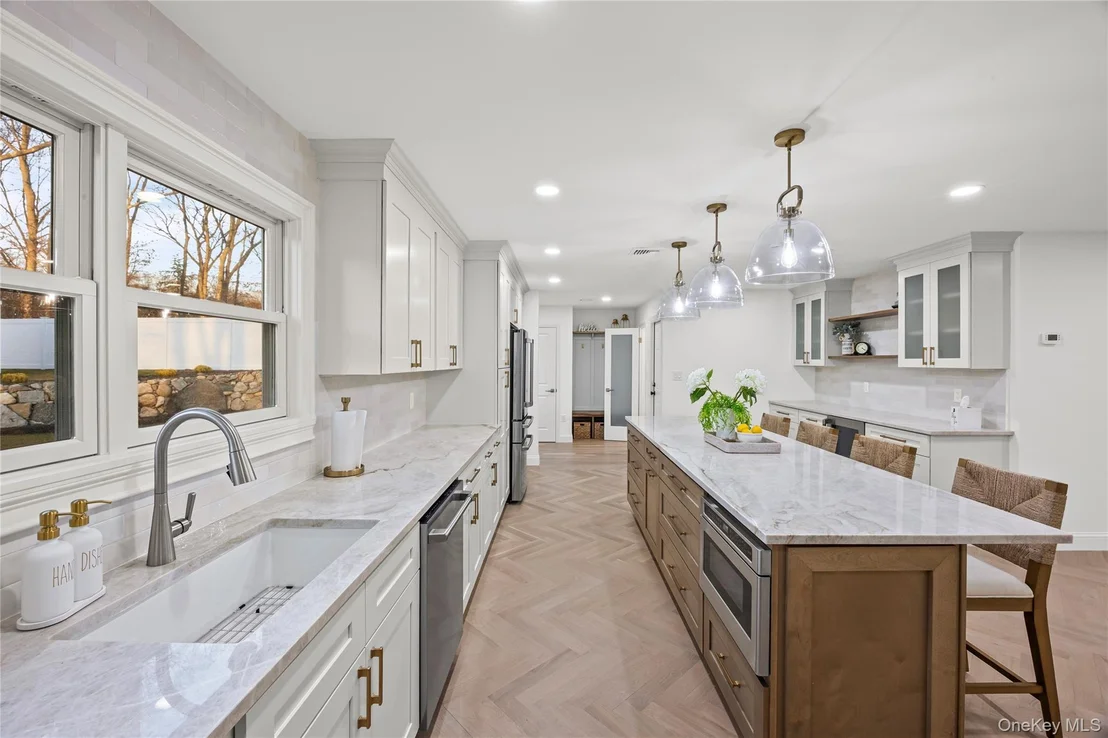 Photo of 5 Poplar Drive