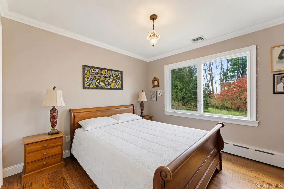 Photo of 8 Riverview Farm Road