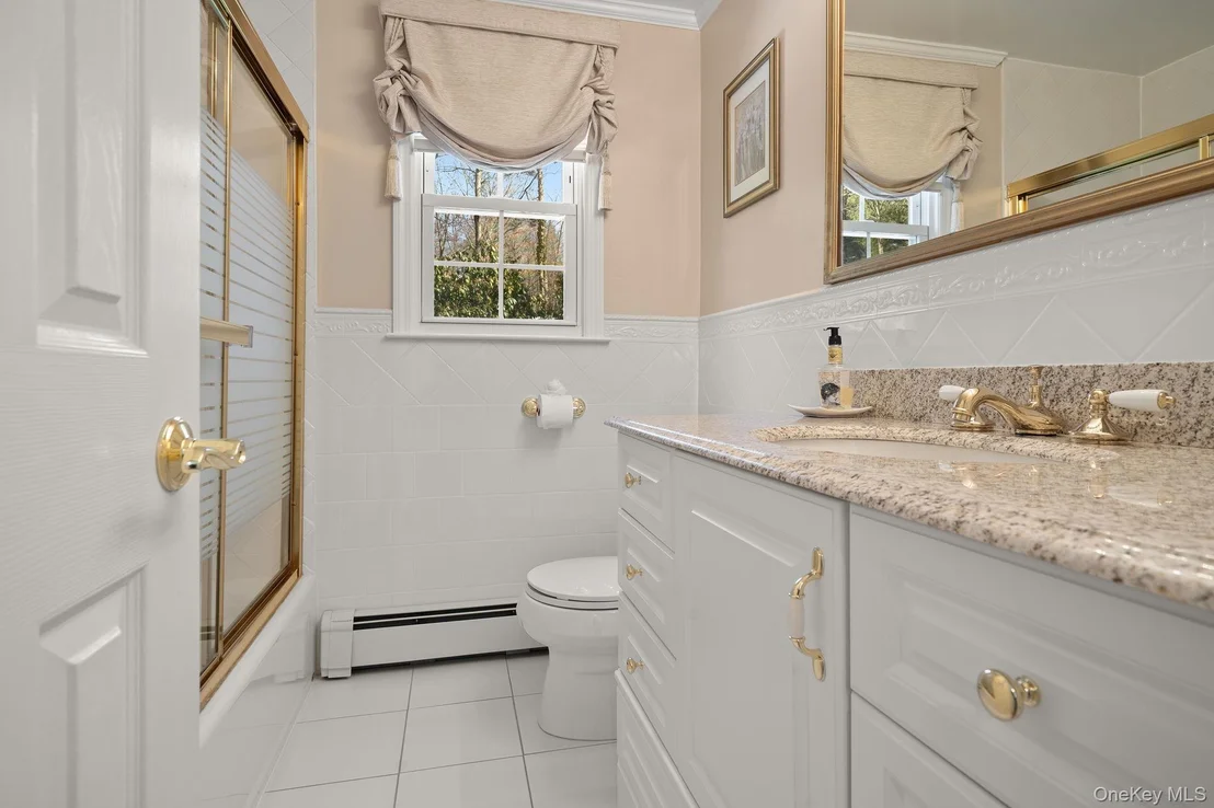 Photo of 32 Fairway Place