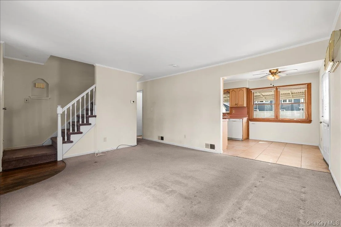 Photo of 51 Audrey Avenue