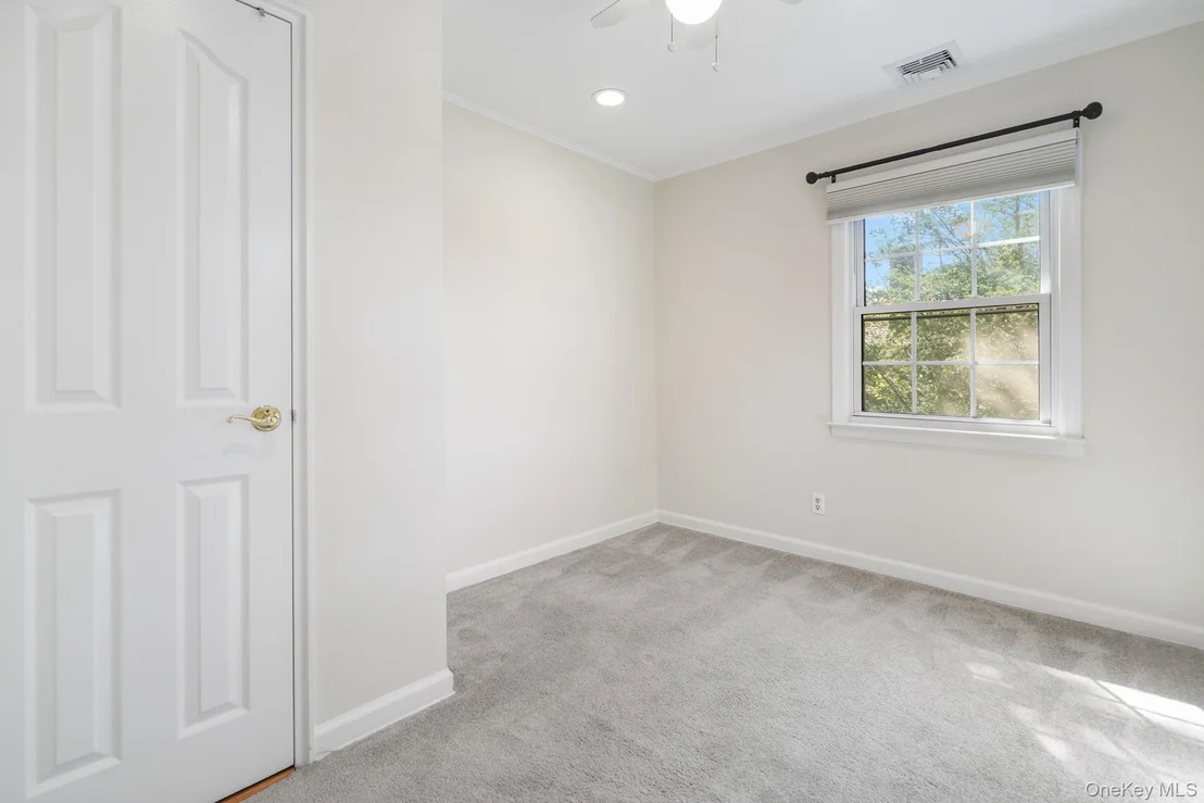 Photo of 29 Chatfield Road