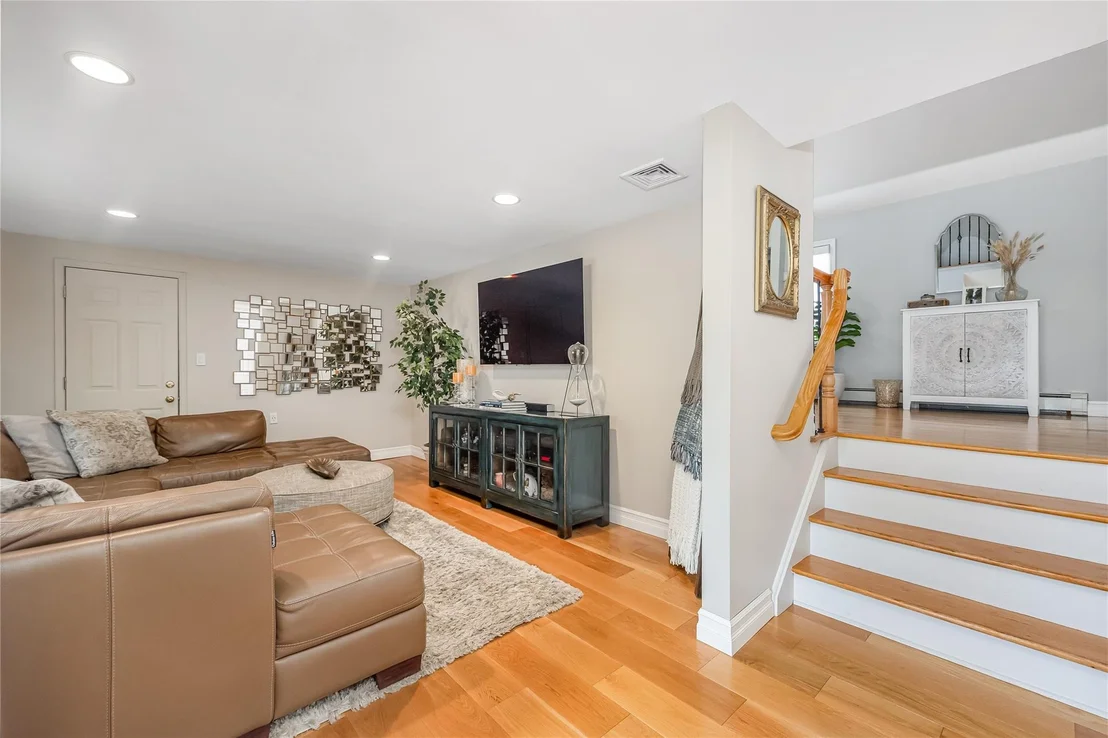 Photo of 12 Dover Lane