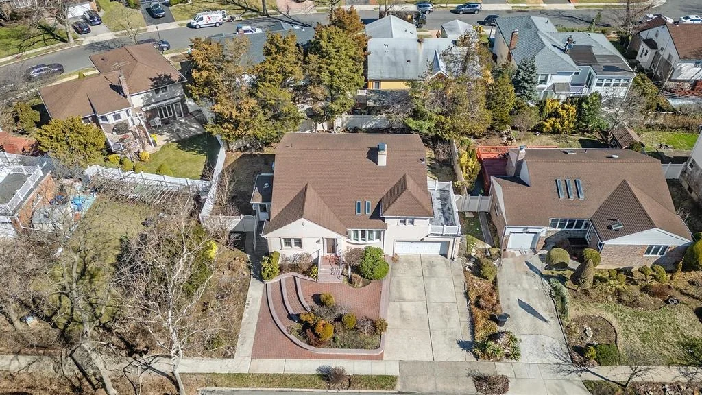 Photo of 1040 Rosedale Road