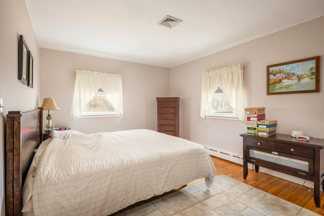 Photo of 600 Barton Avenue