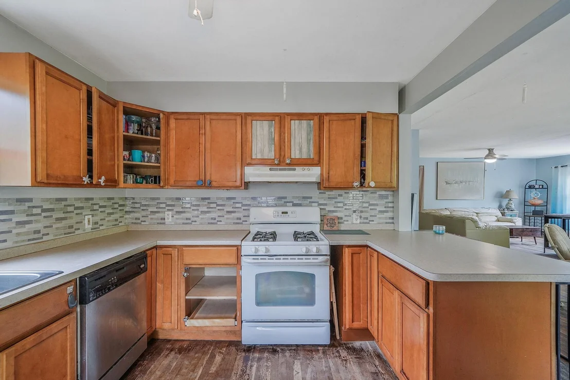 Photo of 2 Queen Drive