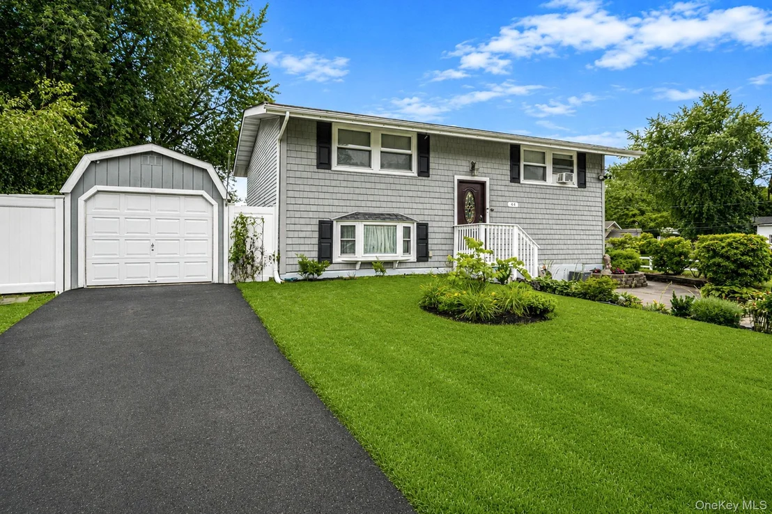 Photo of 44 Buckskin Lane