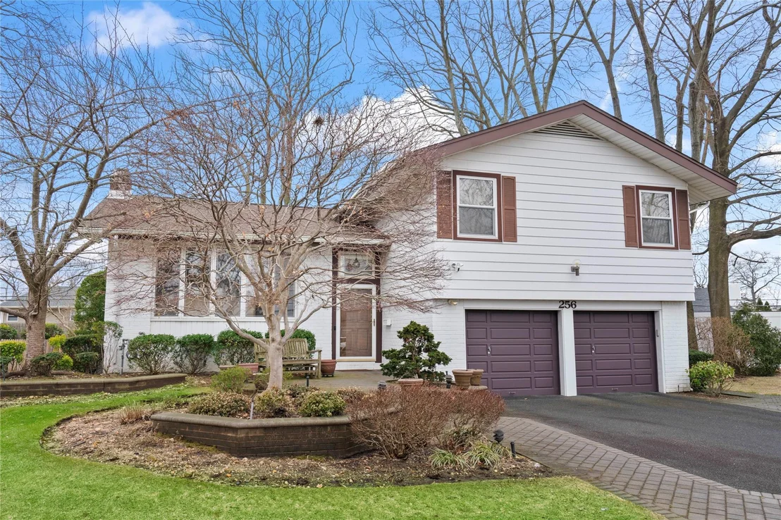 Photo of 256 Forest Drive