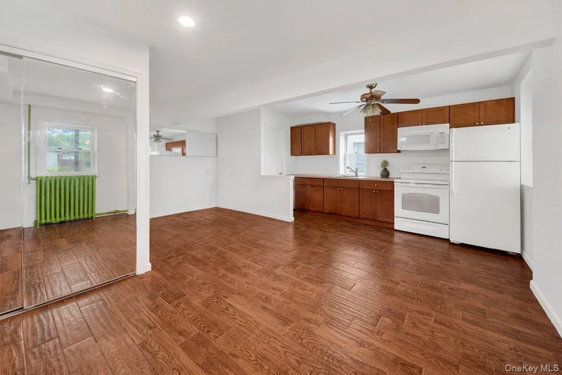 Photo of 3088 Mullan Place