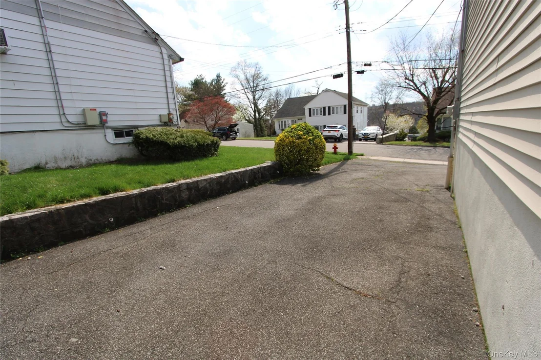 Photo of 170 Pembrook Drive
