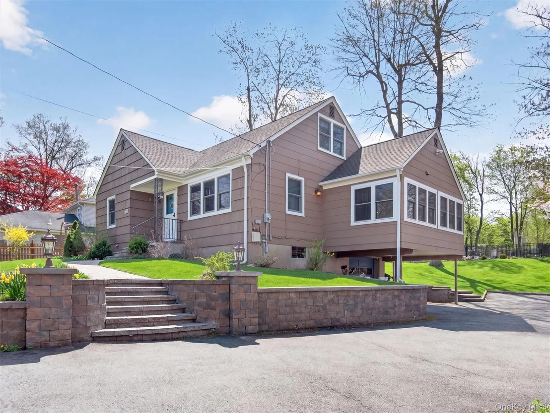 Photo of 98 Greenbush Road